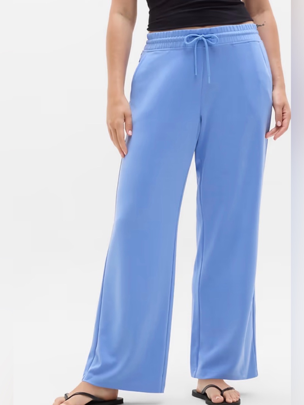 🌺Athleta seasoft wide leg sweatpants 🌺